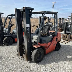 2007 Toyota 8FDU25 4500 lb Pneumatic Tire Forklift