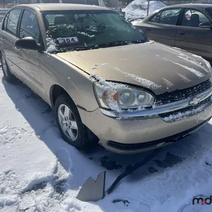 SALVAGE UNIT: 2005 Chevrolet Malibu Car (Brown)
 UNRESERVED