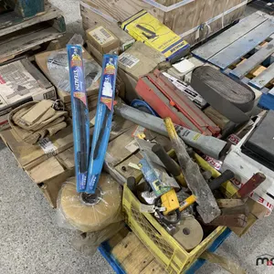 Hammers, Grease Guns, Filter, Hardware & More
 UNRESERVED