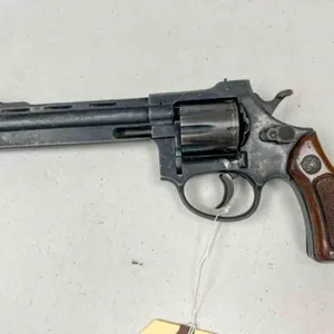 Rexio Fab. Revolver