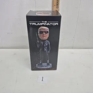 Trump Bobblehead NIB 'Trumpinator"