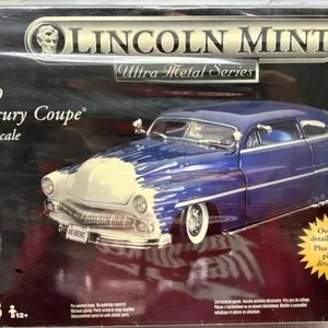 Sealed Testors 1949 Mercury Coupe 1/24 scale kit