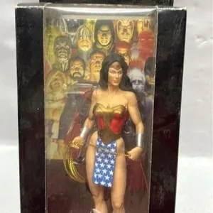 DC direct Wonder Woman 7 inch figurine in box