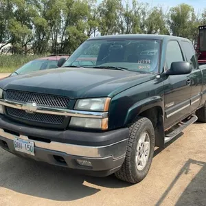 2005 Chevrolet Silverado 1500 Special Edition EXT cab pickup truck, 192,956 showing, VIN: 2GCEK198B751275306, H179,  Owner: George Huebner, Seller: Fr