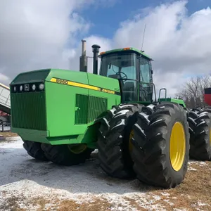 1990 John Deere 8960 Tractor