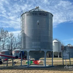 Westeel-Rosco +/- 2100 bu 6 Ring Grain Bin