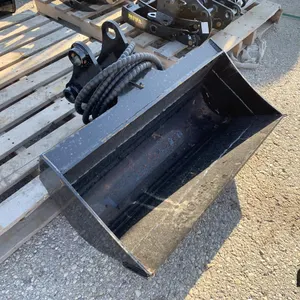 GIYA Cat 3-5-Ton Excavator Bucket
 UNRESERVED