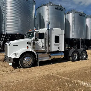 2011 Kenworth T800 6x4 T/A Sleeper Truck Tractor