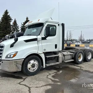 2020 Freightliner Cascadia 126 6x4 T/A Day Cab Truck Tractor