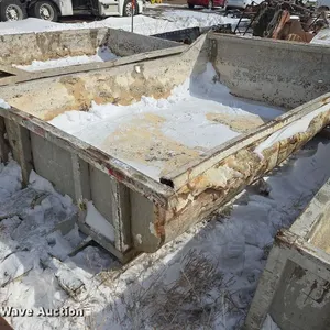 Roll-off washout box