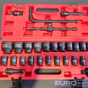 Unused 2025 Boss 1/2" 28pc Pneumatic Short Sleeve Socket Set, 3" Connecting Rod, 5" Connecting Rod Universal Joint, 10" Sliding Rod, 10" Bending Rod A