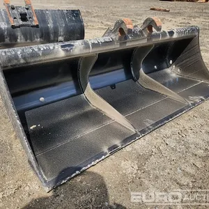 Unused 48" Quick Attach Ditching Bucket to suit Mini Excavator (GCC DUTIES NOT PAID) 