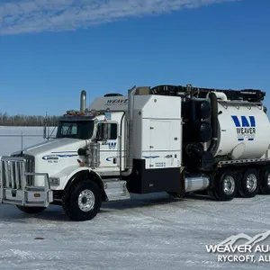 2019 KENWORTH T800 TRI DRIVE HYDRO VACUUM TRUCK