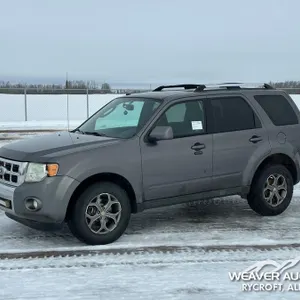 2010 FORD ESCAPE 4 DOOR STATION WAGON