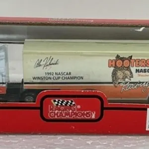 NIB 1995 Hooters Nascar Racing Team Transporter