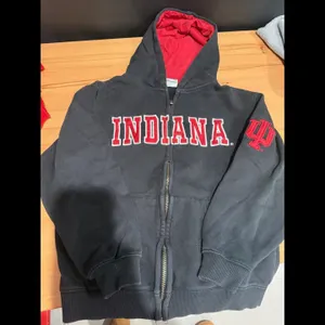 Mixed lot of IU Apparel