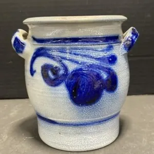 Westerwald Salt Glazed Stoneware Crock, 6.5 " tall