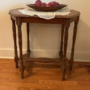 Wood entry table