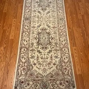 Hallway runner rug