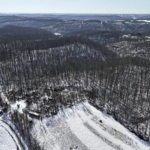 Tract 6 - 80� Acres