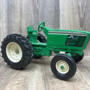 Die Cast Tractor 1:16 Scale