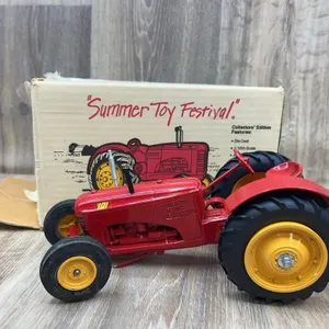Massey Harris Summer Toy Festival 1:16 Scale, In B