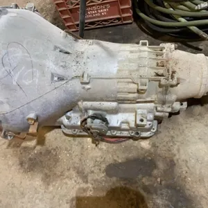 V6 Ford FE 390 Automatic Transmission