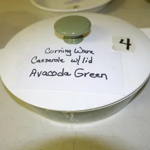 CORNING WARE CASSEROLE W/LID AVACADO GREEN