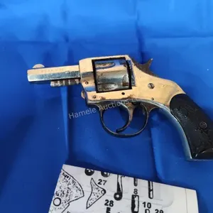 H&R Young America .32 S&W AS-IS not functioning