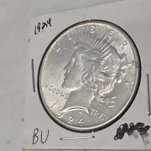 1924 PEACE SILVER DOLLAR  BU