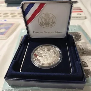 2010 (Boy Scout)Silver dollar proof set