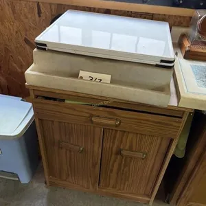 Gas Stove & Contents of cabinet