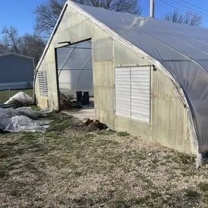 48� x is 30� greenhouse w heater buyer must remove
