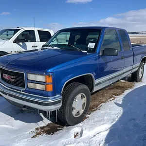 1997 GMC Z71 1500 4X4 EXT CAB SHORT BOX TRUCK