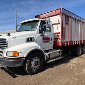 2007 Sterling Semi Silage Truck