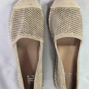 Ladies Rosela Espadrille Flats; Journee Collection