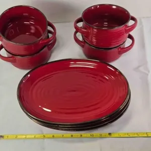 8 piece Member's Mark ceramic bowl & plate set