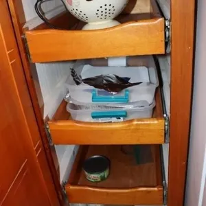 Rubber Maid Storage Containers, Vision Ware, & Mor