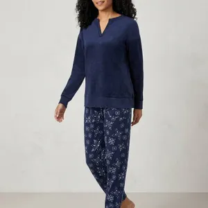 Nautica 2-Piece Women's Sleepwear Set in Size Large