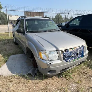 SALVAGE UNIT: 2003 Ford Explorer Truck
 UNRESERVED