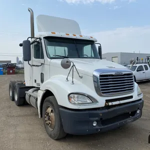 2008 Freightliner Columbia Semi Truck