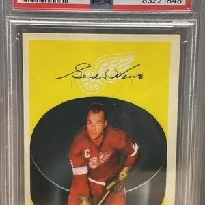 1962 Graded 6 Gordie Howe Parkhurst Hockey Card.
