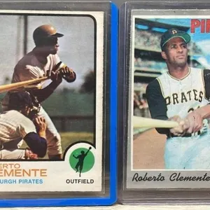 2 Roberto Clemente Baseball Cards. *DC