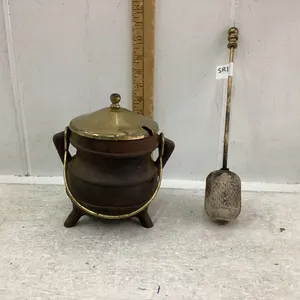CAST FIRE STARTER POT WITH ROD