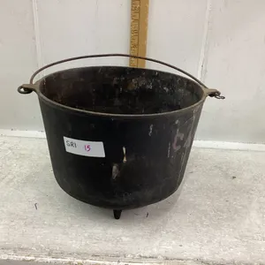 LARGE CAST POT W/HANDLE AND 3 LITTLE LEGS