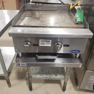 CookRite Griddle w/ Stand
 UNRESERVED
