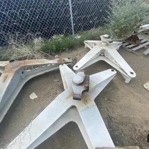 Steel Positioner Brackets
 UNRESERVED