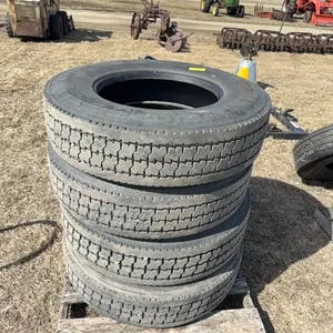 (4) 275/80 R 22.5 Truck Tires