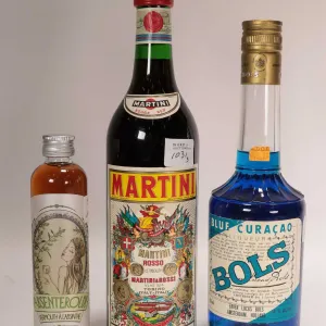 Martini Rosso/ Vermouth/ 500ml/ 16% ABV Bols/ Blue Curacoa/ 350ml/ 34% ABV and Absenteroux/ Vermouth