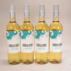 Bodacious/ Moscato/ 750ml/ 12% ABV X 4 Bottles Note: Alcohol cannot be insured by any courier in Can